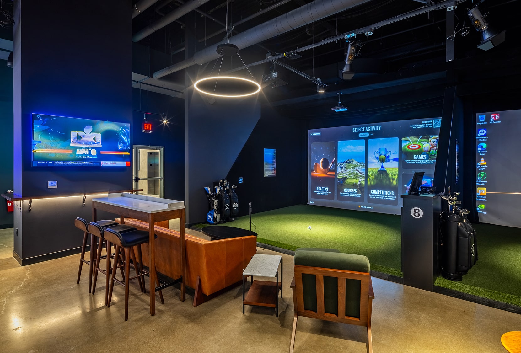 Five Iron Golf – Syracuse